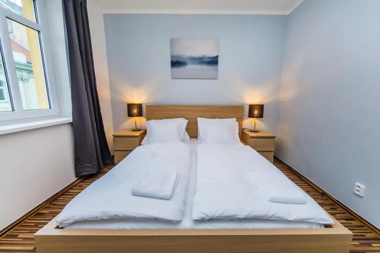 Apartment Heleny Malirove Prague